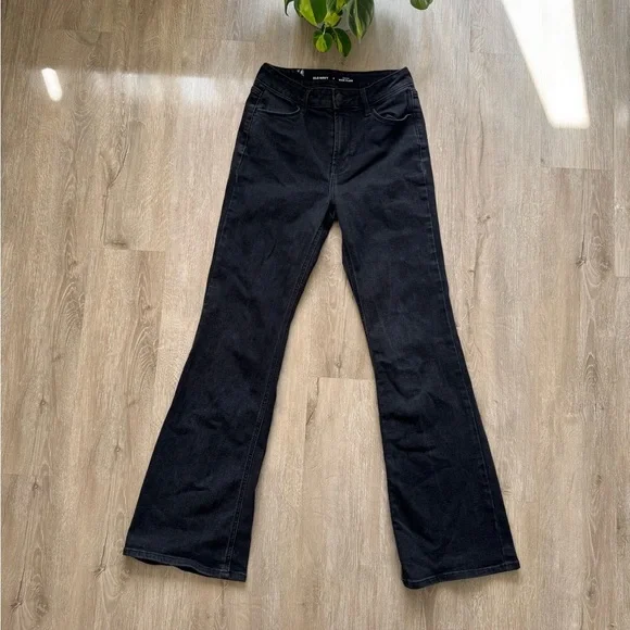 Old Navy black wow flare black jeans size 2 - Picture 3 of 6